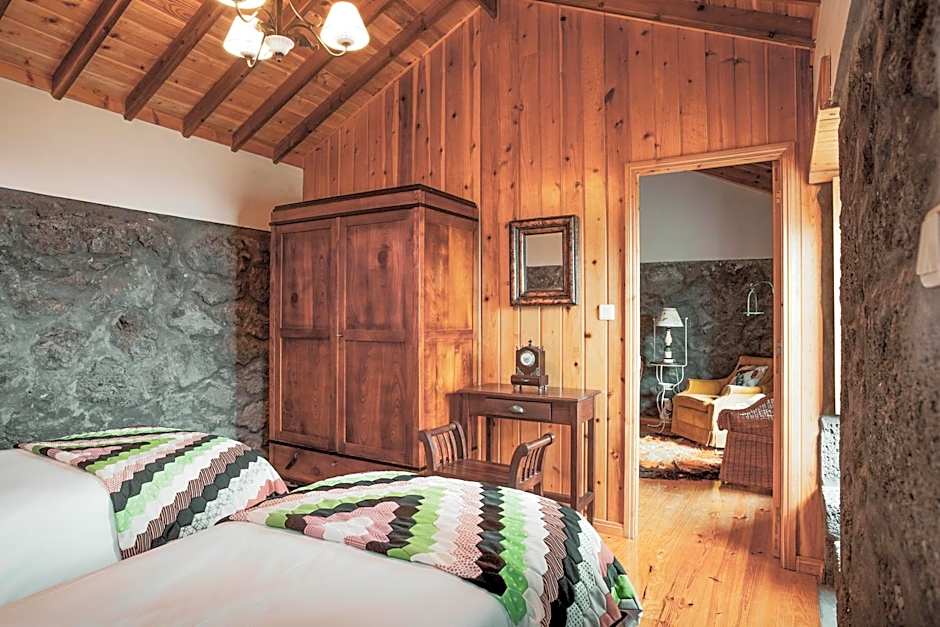 Adegas do Pico Hotel 514262087