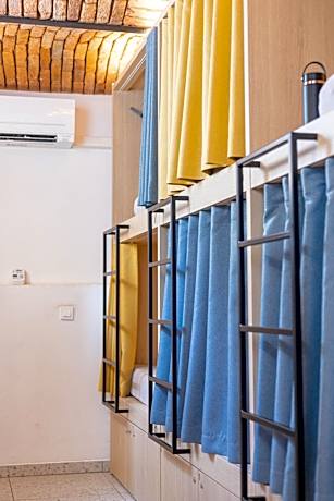 Bed in 8-Bed Dormitory Room