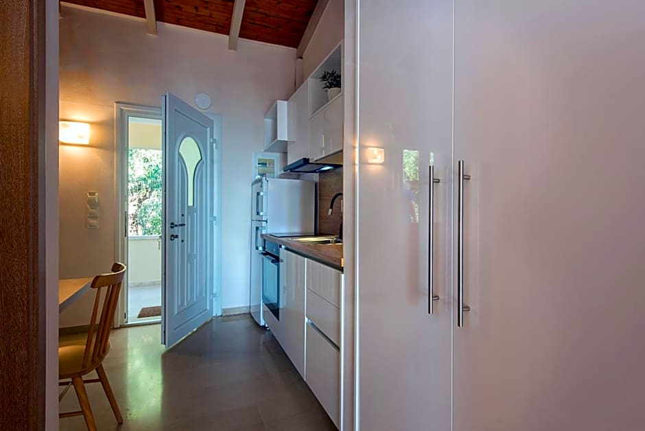 Krouzeri Beach Apartments