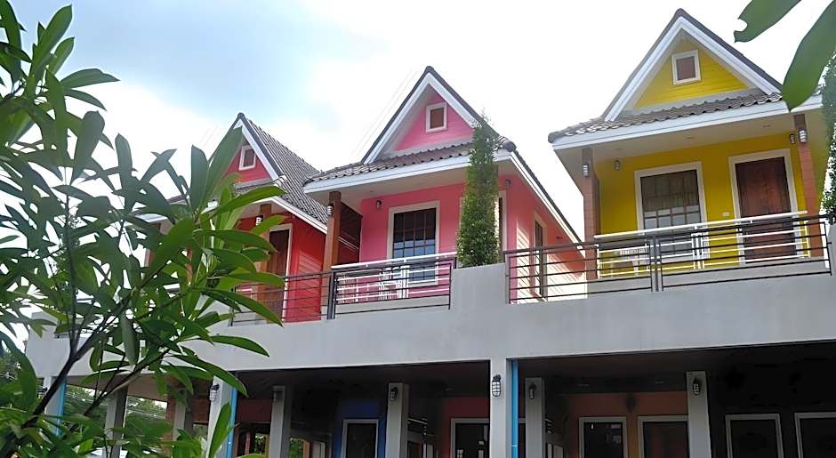 Toffy House Resort
