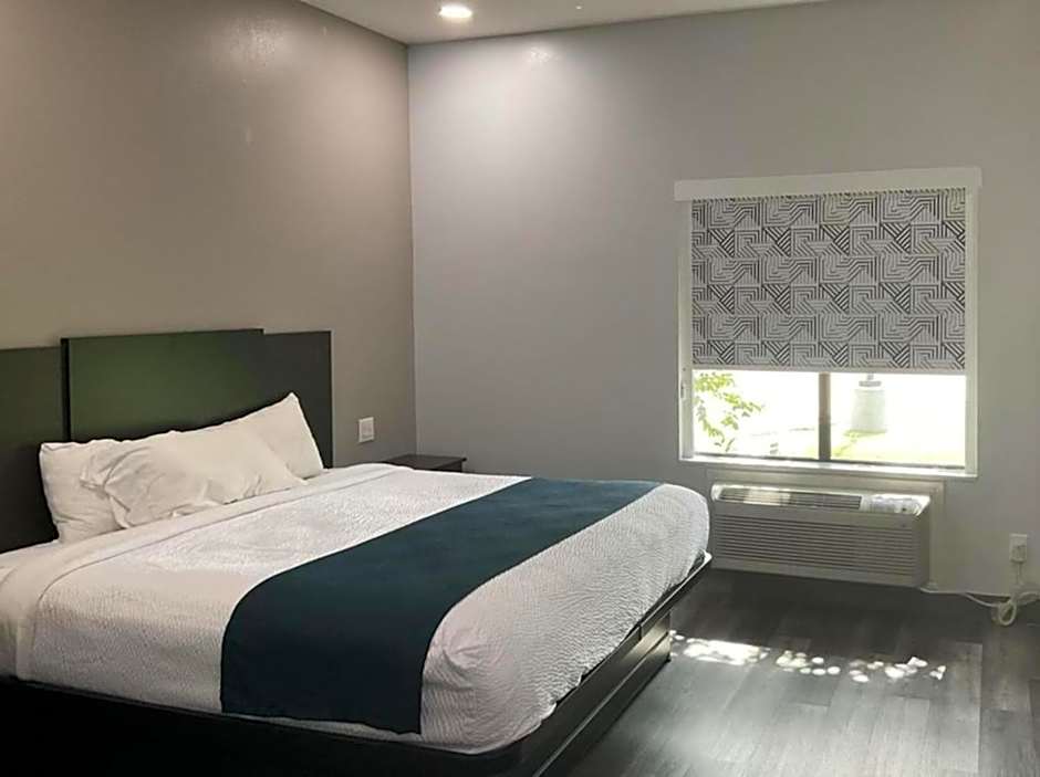 Studio 6 Suites Brenham, TX