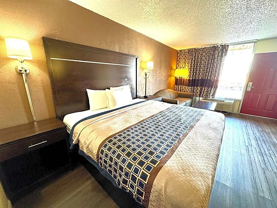 Americas Best Value Inn Tulsa at I-44