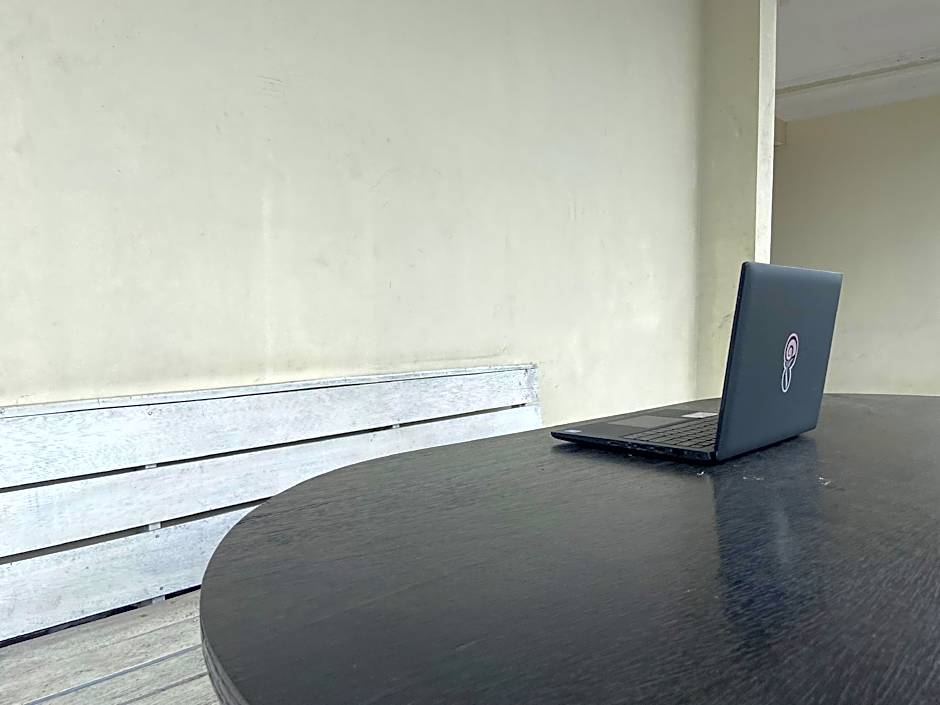 SPOT ON 92544 Senja Homestay