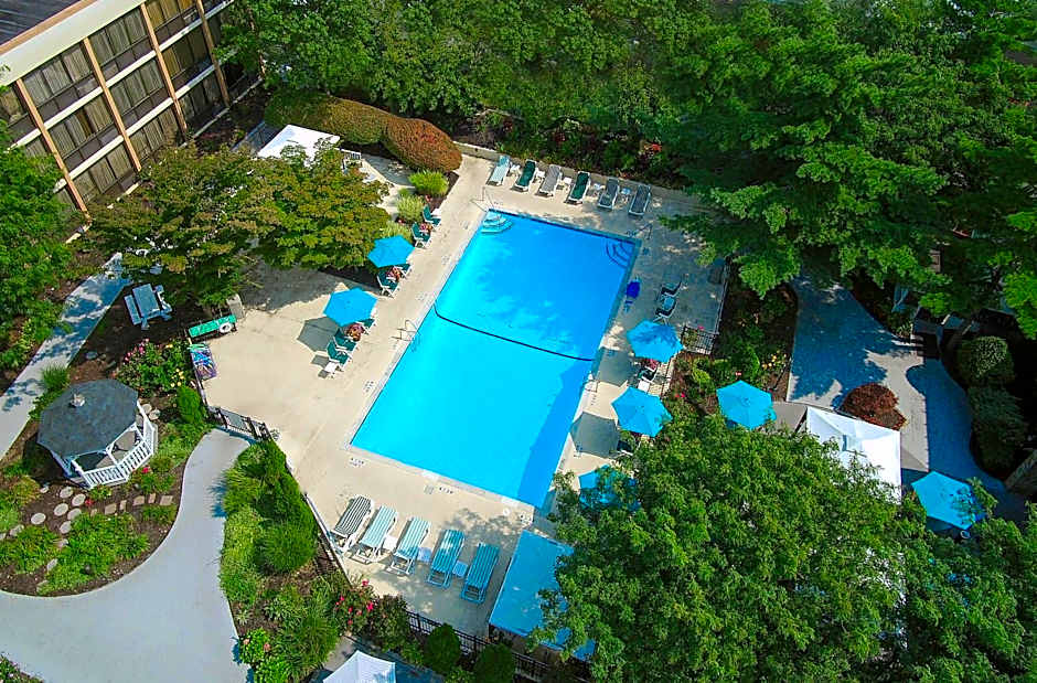 Holiday Inn Westbury-Long Island By IHG