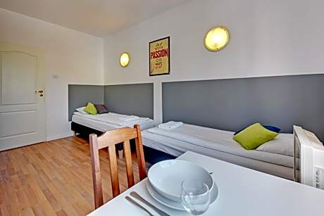 Twin Room with Shared Bathroom