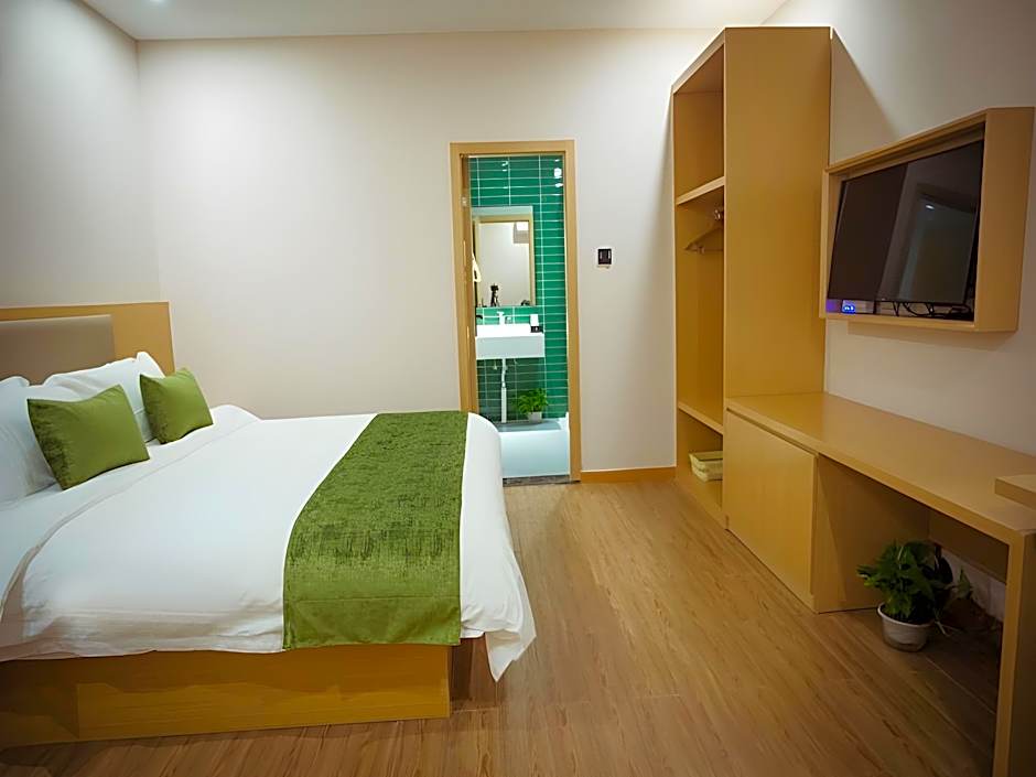 GreenTree Inn Express Nantong Development Zone Guibiyuan
