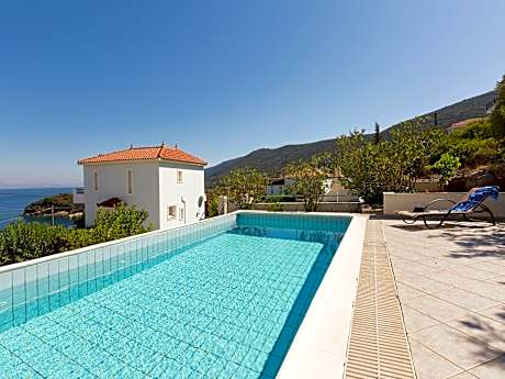 Beautiful Villa in Agia Paraskevi Samos with Swimming Pool