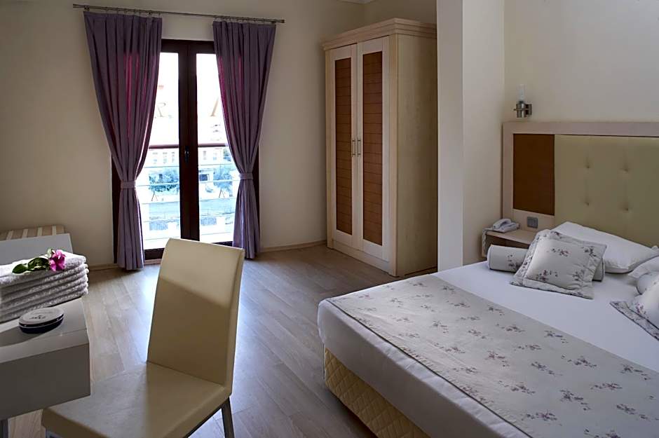 Club Anastasia - Family Hotel