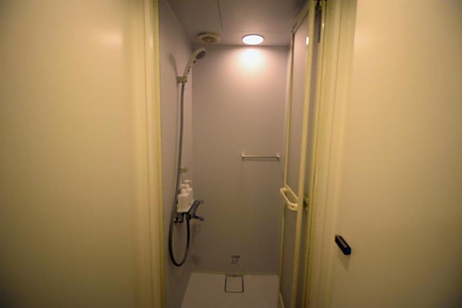 Glocal Nagoya Backpackers Hostel