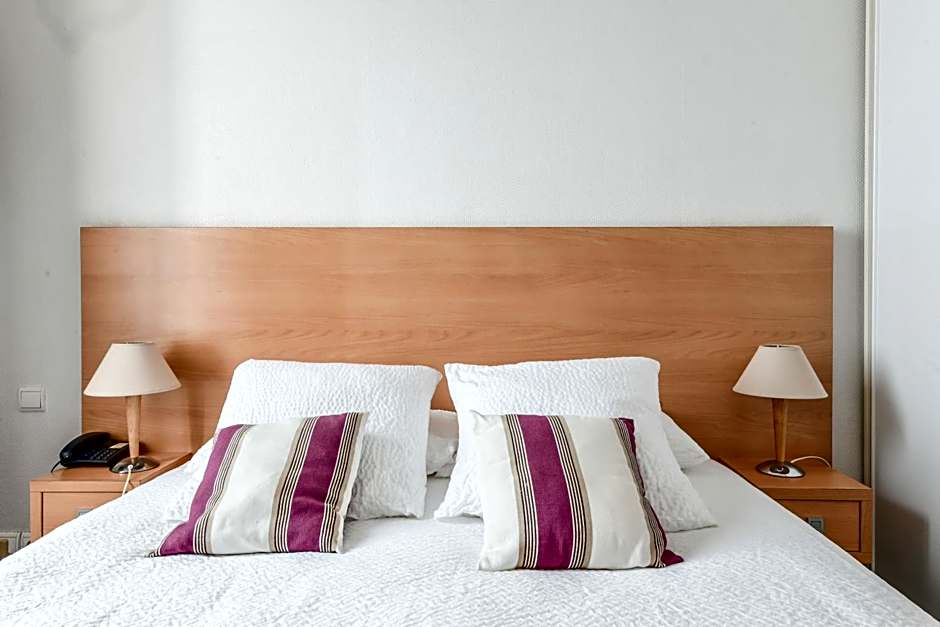Hôtel VAL FLORES LOGIS
