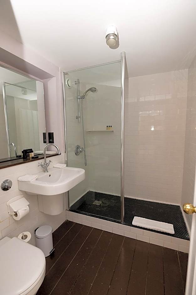 The Olde Bell, BW Signature Collection