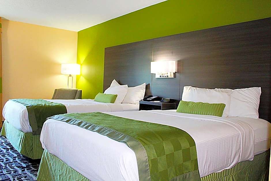 Baymont by Wyndham Springfield