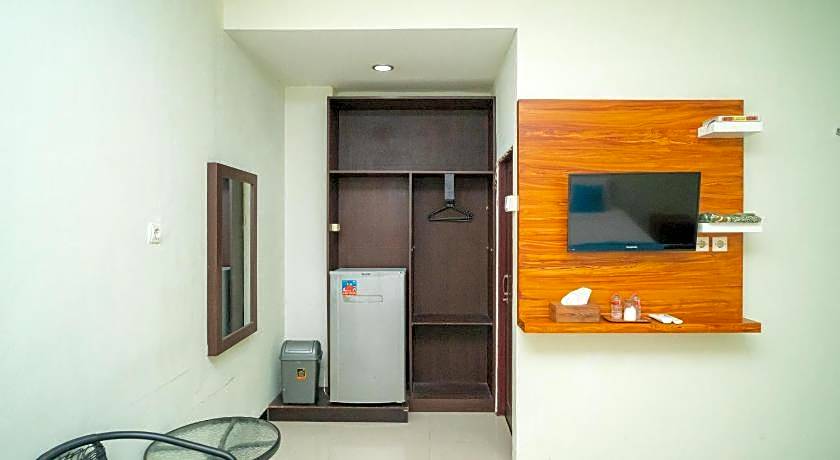 Sans Hotel Zam-Zam Syariah Palangkaraya 