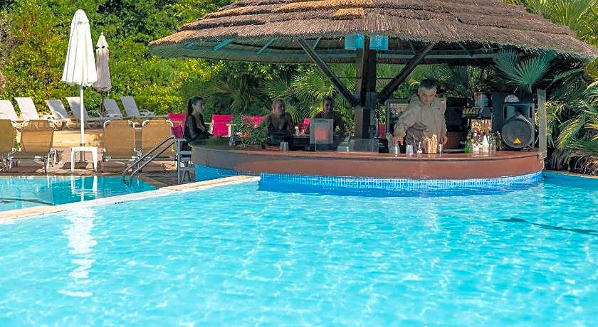 Dionysos Hotel