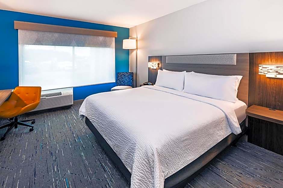 Holiday Inn Express & Suites Senatobia I-55 By IHG