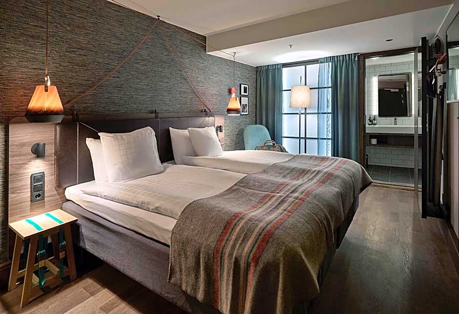 Downtown Camper by Scandic