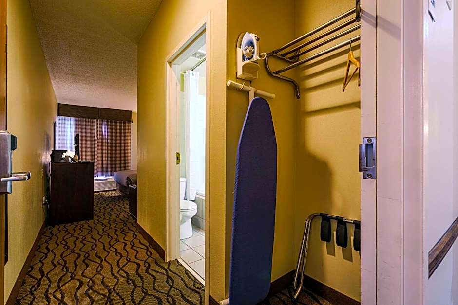 Quality Inn I-75 West Chester-North Cincinnati