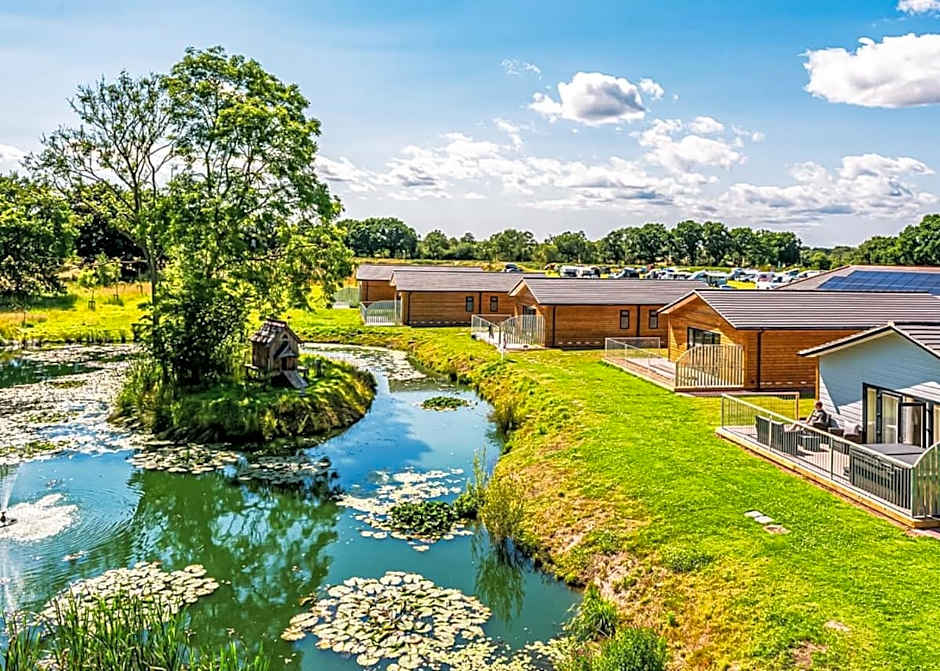Flaxton Meadows Luxury Lodges