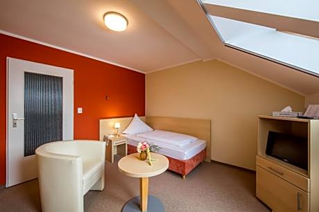 Single Room with Private Bathroom