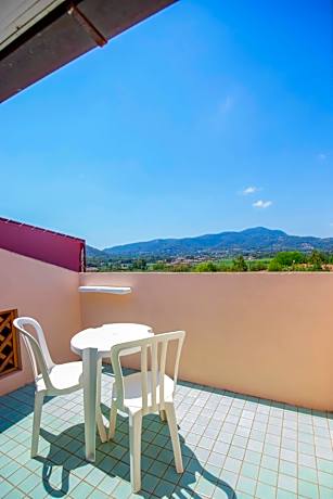 Budget Double or Twin Room Garden View