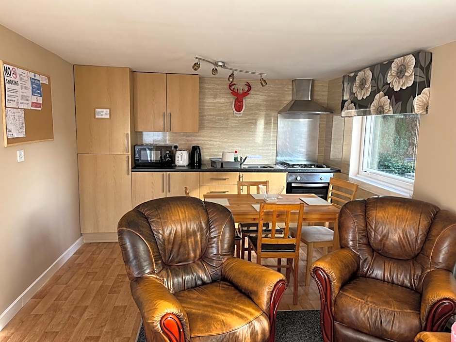 Red Deer Village Holiday Park - 3 Bedroom, Self-Catering Chalet