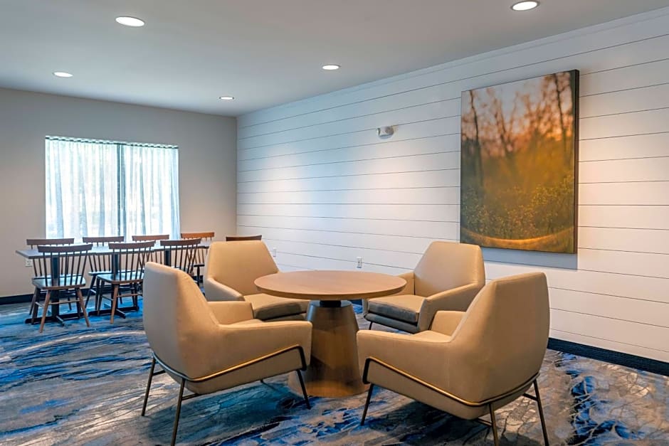 Fairfield Inn & Suites Savannah Airport