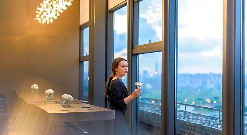 Novotel Shanghai Clover