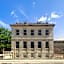 Admiral's House by Maison Pierre