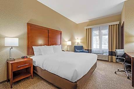 King Room - Accessible/Non-Smoking
