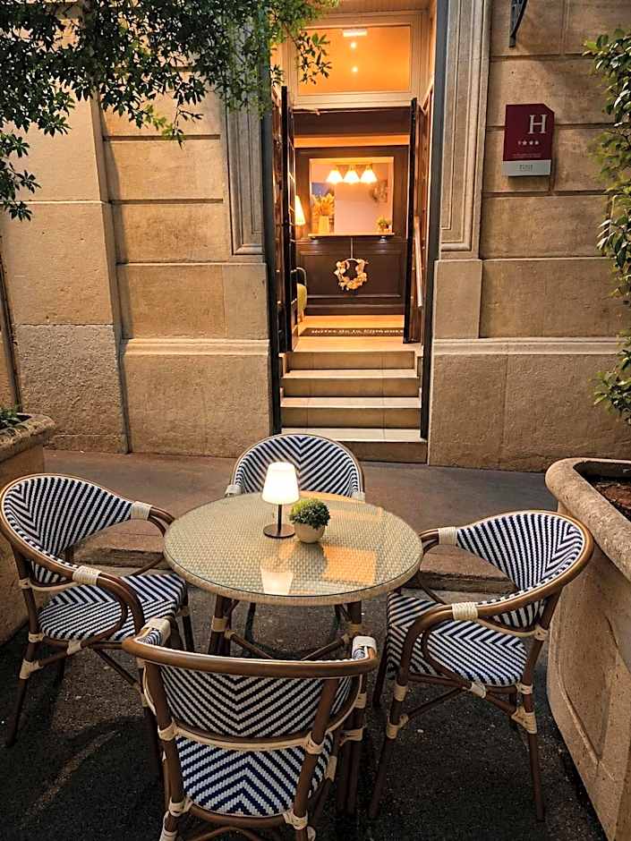Hotel Comédie - Place De La Comédie Opéra
