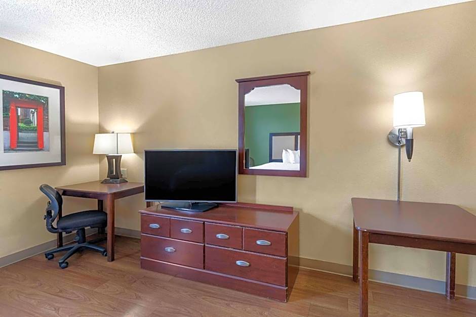 Extended Stay America Suites - Los Angeles - Burbank Airport