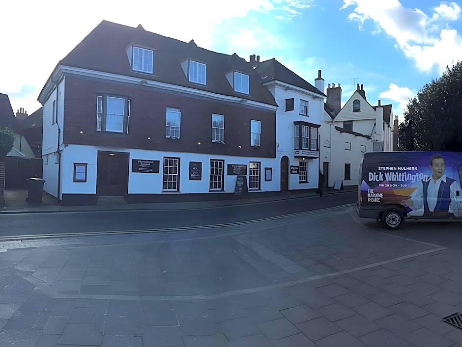 Pilgrims Hotel