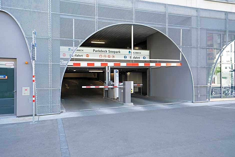 FeelGood Apartments SmartLiving | contactless check-in