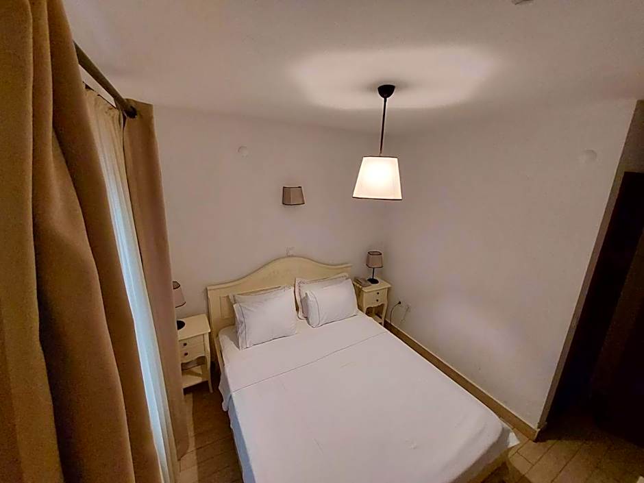 Ferahi Evler Ayvalık