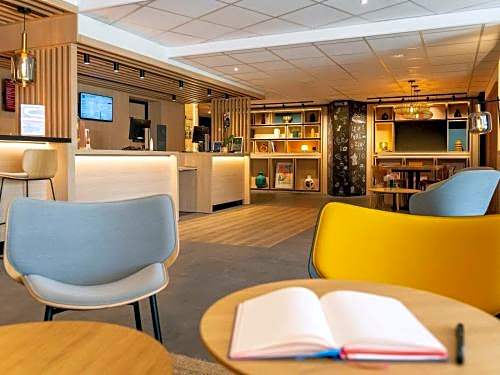 ibis Loriol Le Pouzin