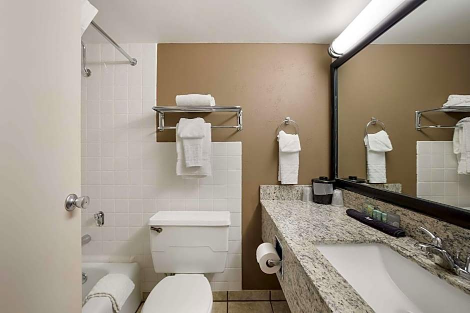 Best Western Riverfront Inn