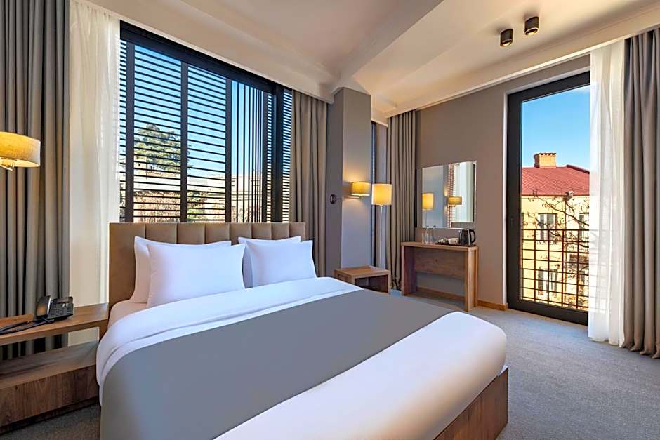 Barnovi Boutique Hotel