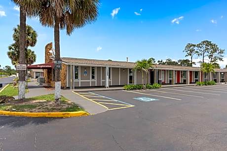 Super 8 by Wyndham Kissimmee-Orlando