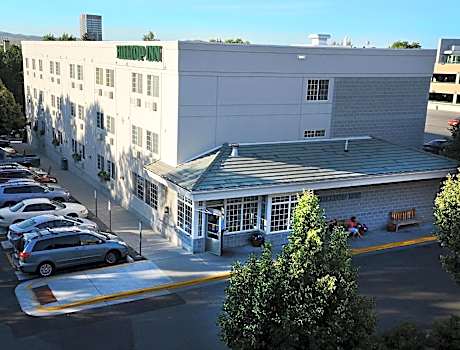 Hilltop Inn by Riversage