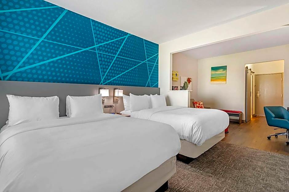 Comfort Suites Laredo - Nuevo Laredo