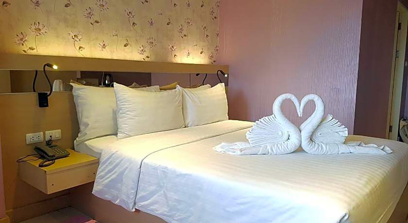 Kavinburi Green Hotel