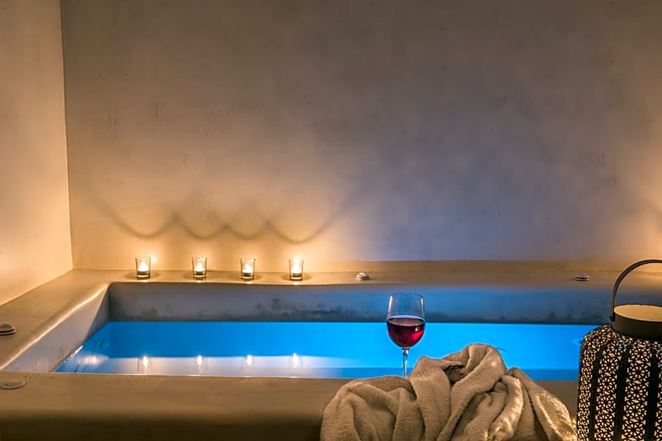 On The Rocks - Small Luxury Hotels of the World