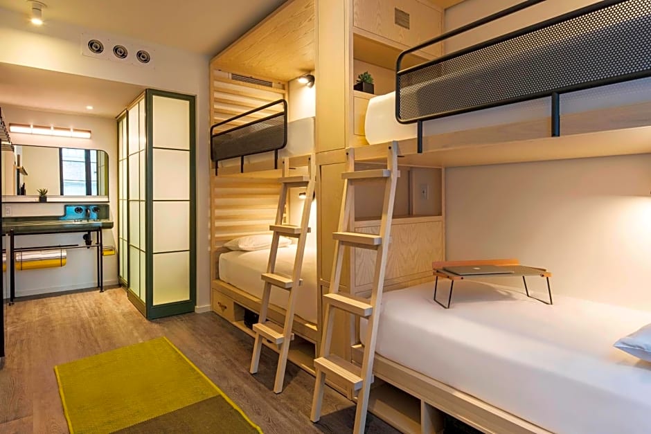 Moxy by Marriott NYC Chelsea