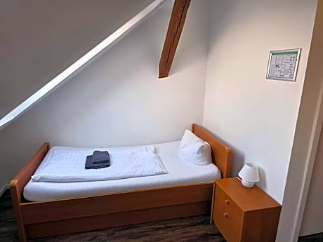 Twin Room - Type B