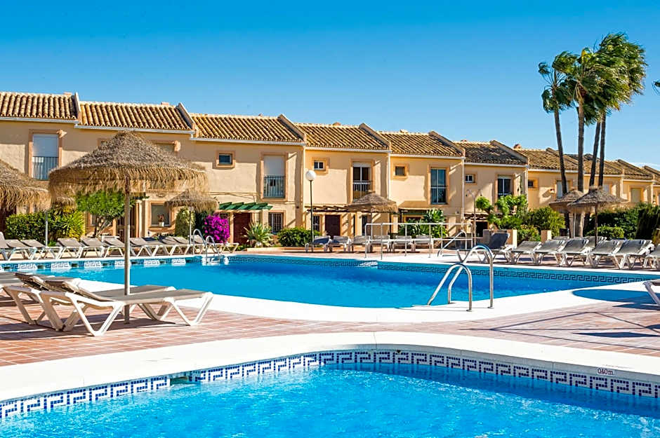 Ramada Hotel & Suites by Wyndham Costa del Sol Fuengirola