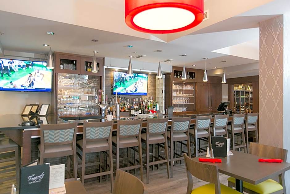 Best Western Plus Dartmouth Hotel & Suites