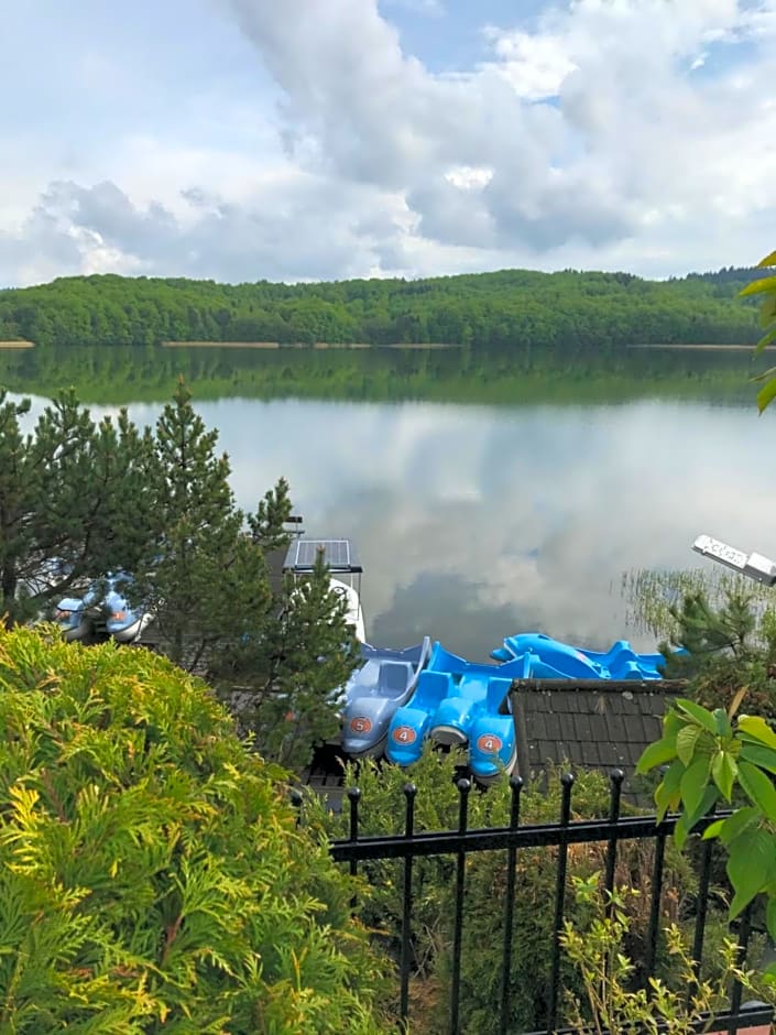 Kaszubskie Apartamenty nad jeziorem