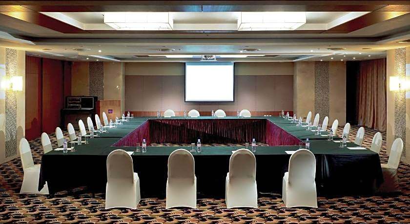 Ibis Ambassador Suwon