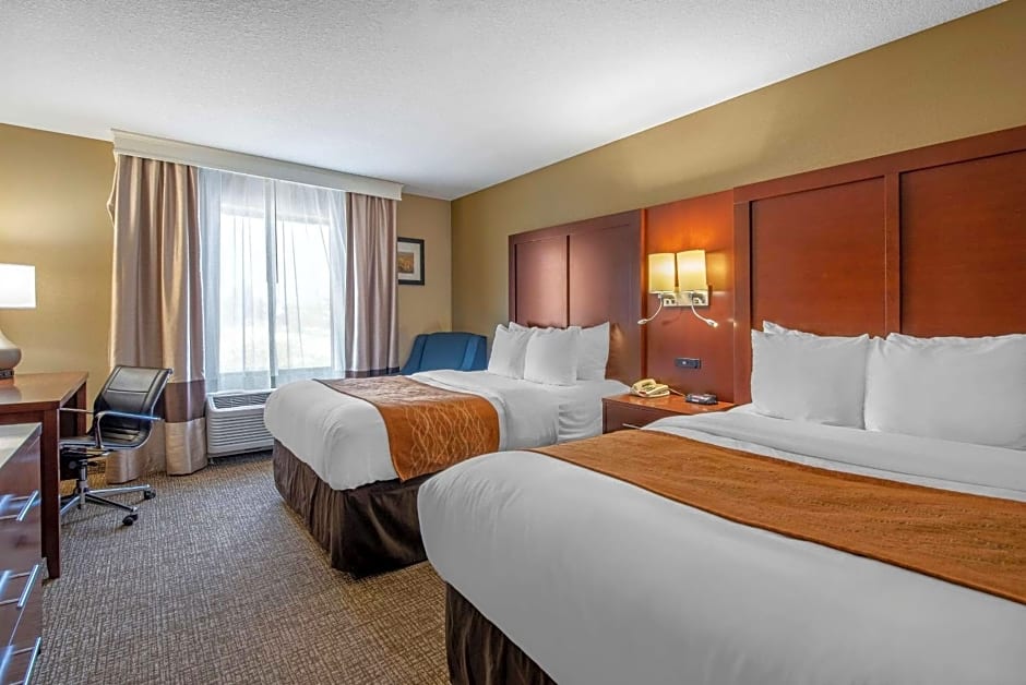 Comfort Inn & Suites Muncie