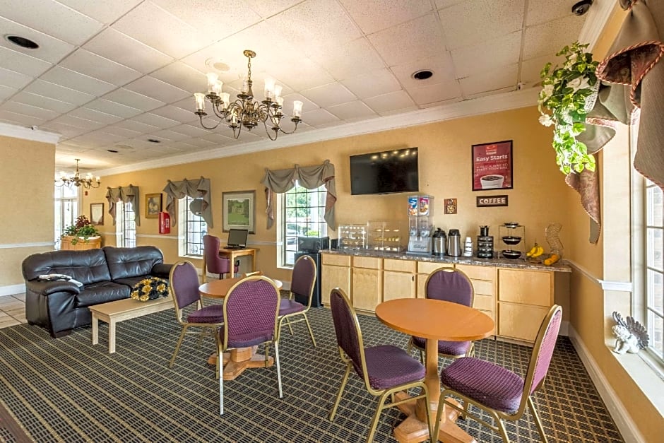 Econo Lodge Inn & Suites Orangeburg